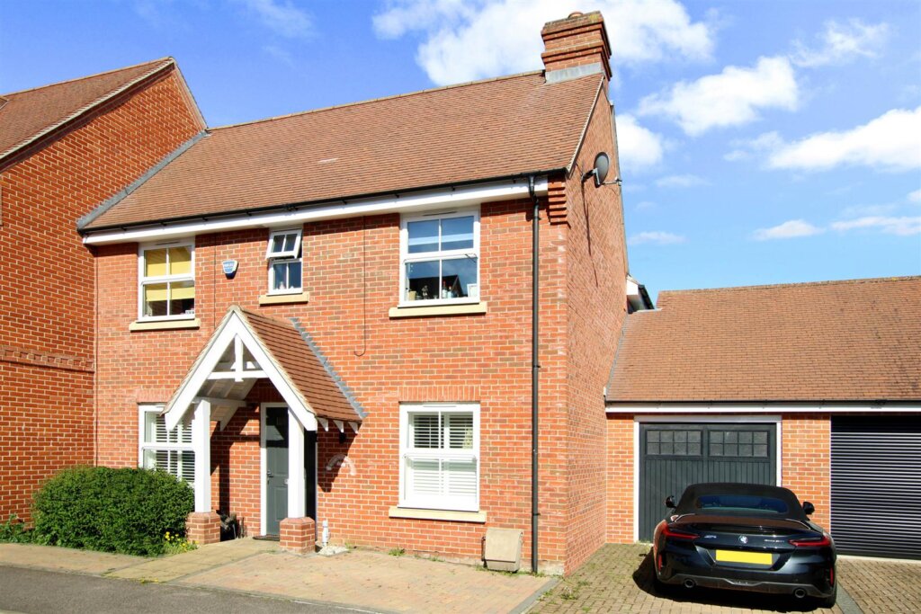 Bell Hill Close, Billericay