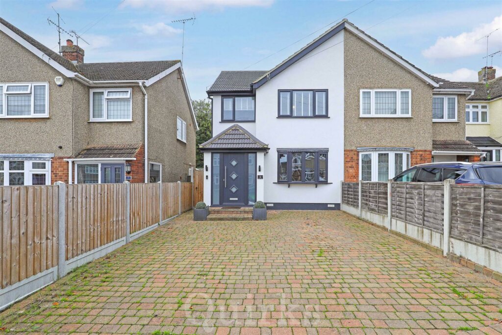 Passingham Close, Billericay