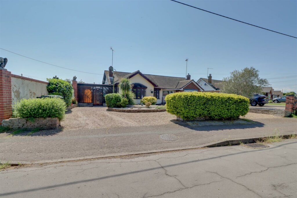 Southend Road, Wickford