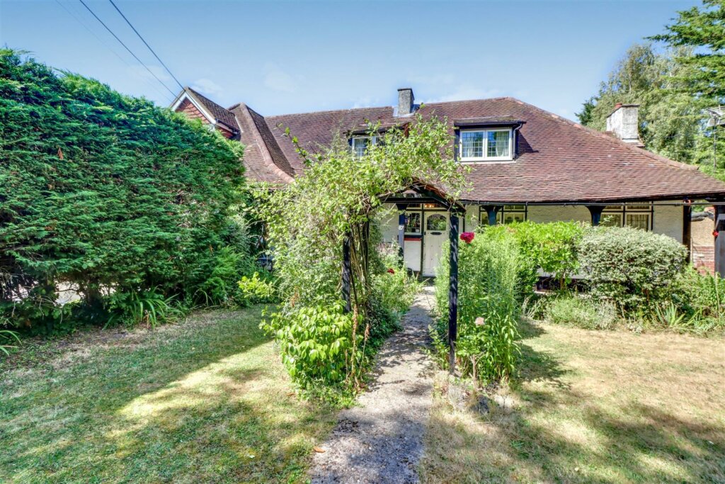 Southend Road, Wickford