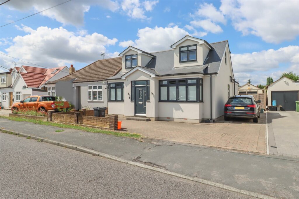 Fanton Walk, Wickford