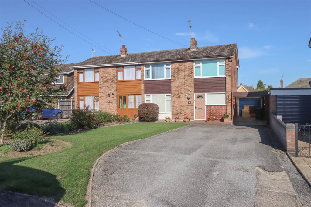 Merlin Way, Runwell, Wickford