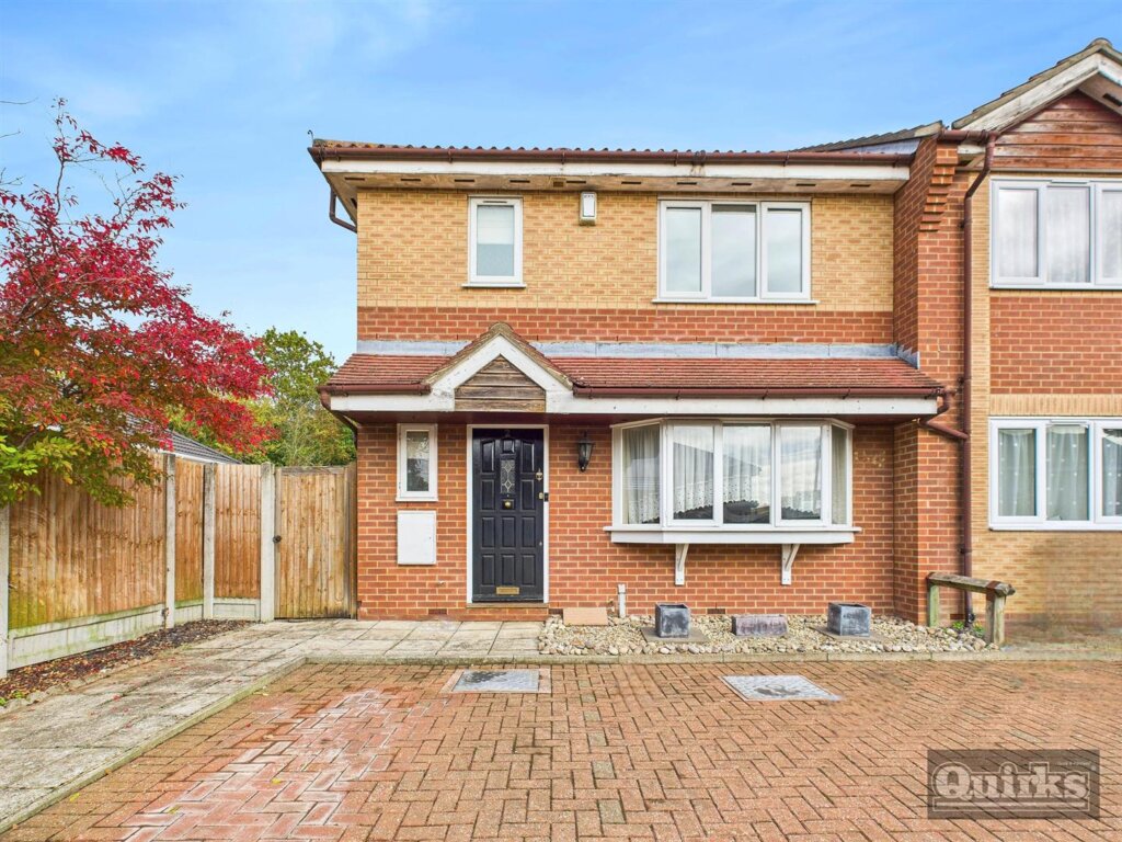 Mendip Close, Wickford