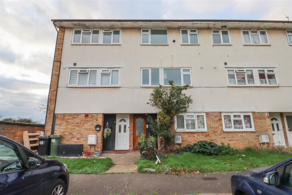 Market Avenue, Wickford