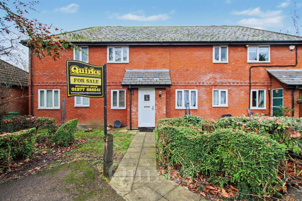 Spruce Close, Steeple View, Laindon, Essex