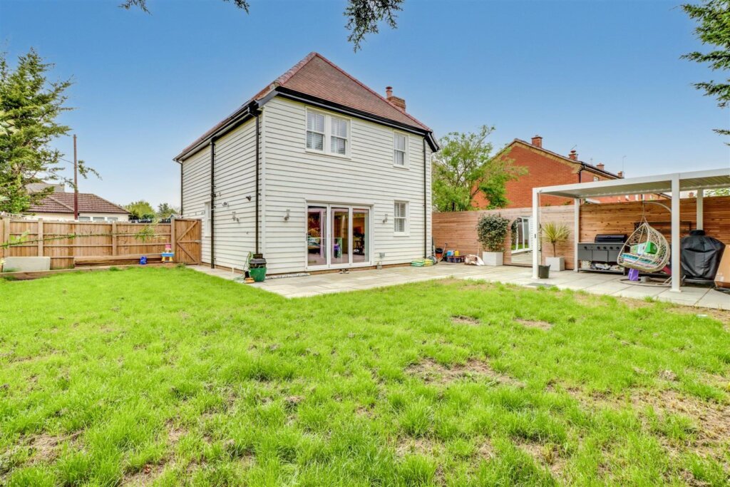 Pound Lane, Laindon, Basildon