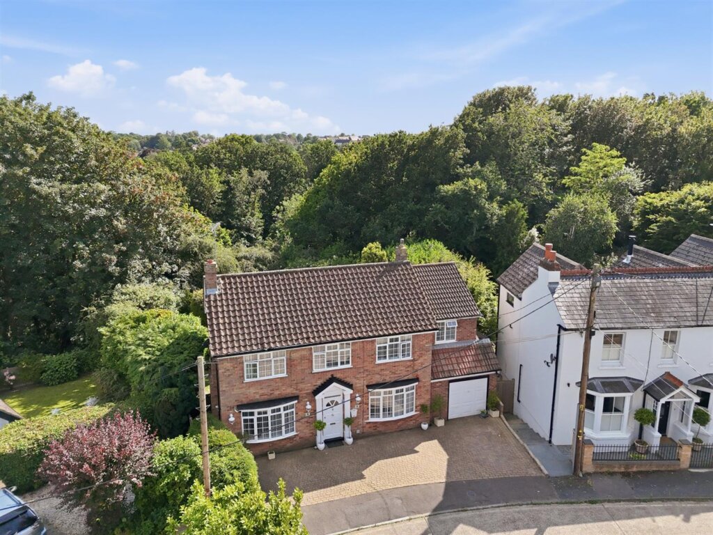 Highland Grove, Billericay