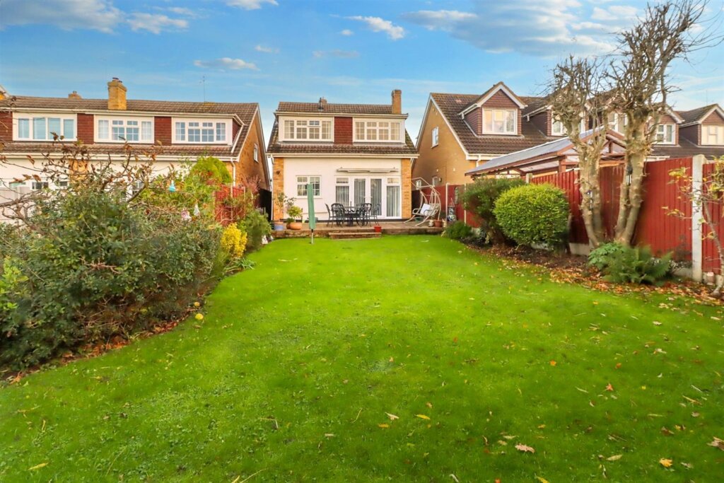 Hill Avenue, Wickford