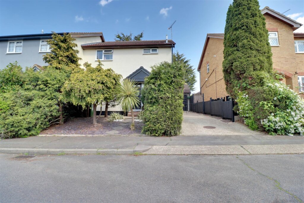Broxted Drive, Wickford