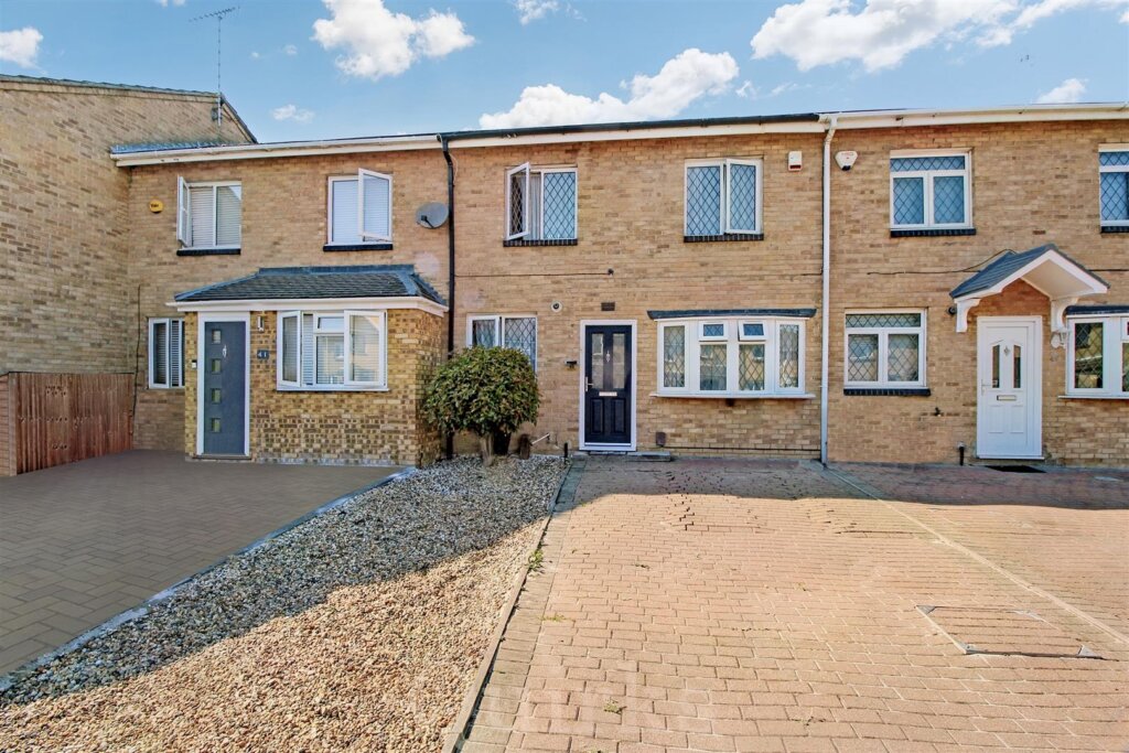 Queens Road, Steeple View, Basildon