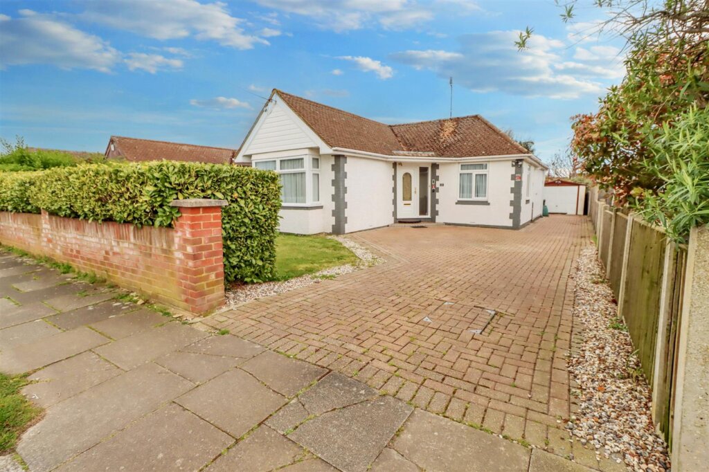 Victoria Avenue, Wickford