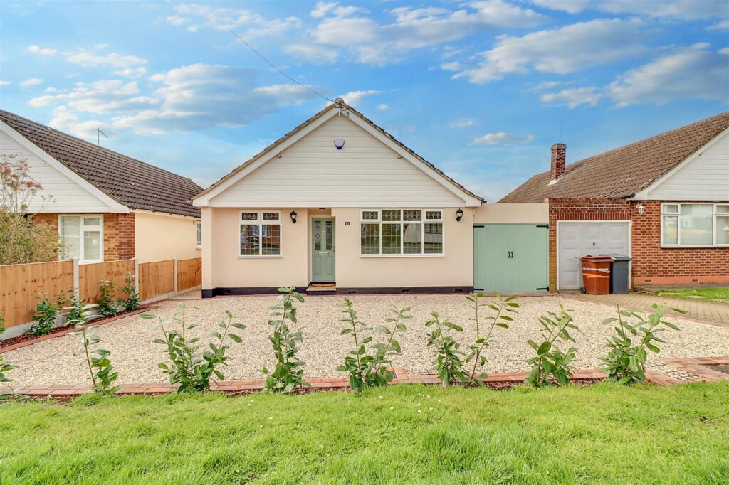 Church End Avenue, Runwell, Wickford