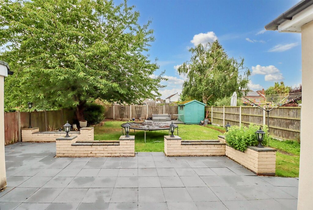 Guernsey Gardens, Wickford