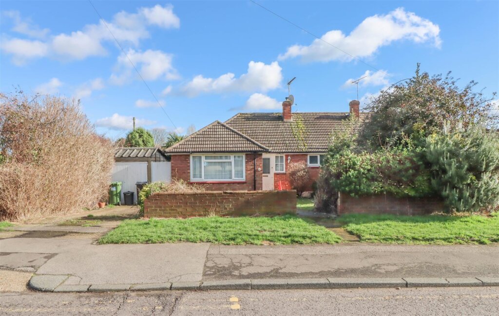 Harold Gardens, Wickford