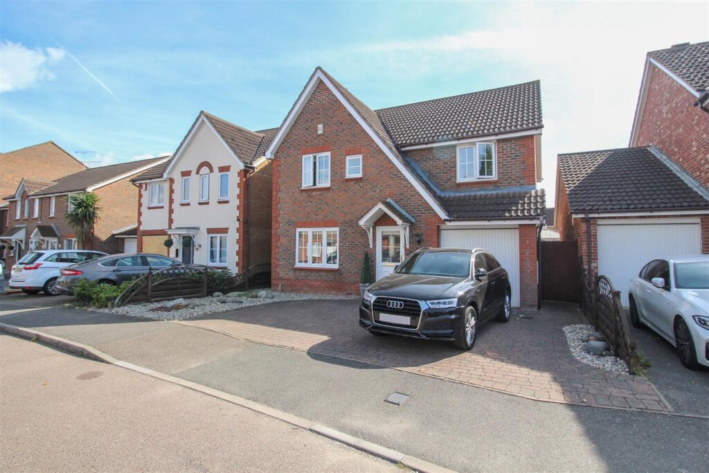 Farne Drive, Wickford