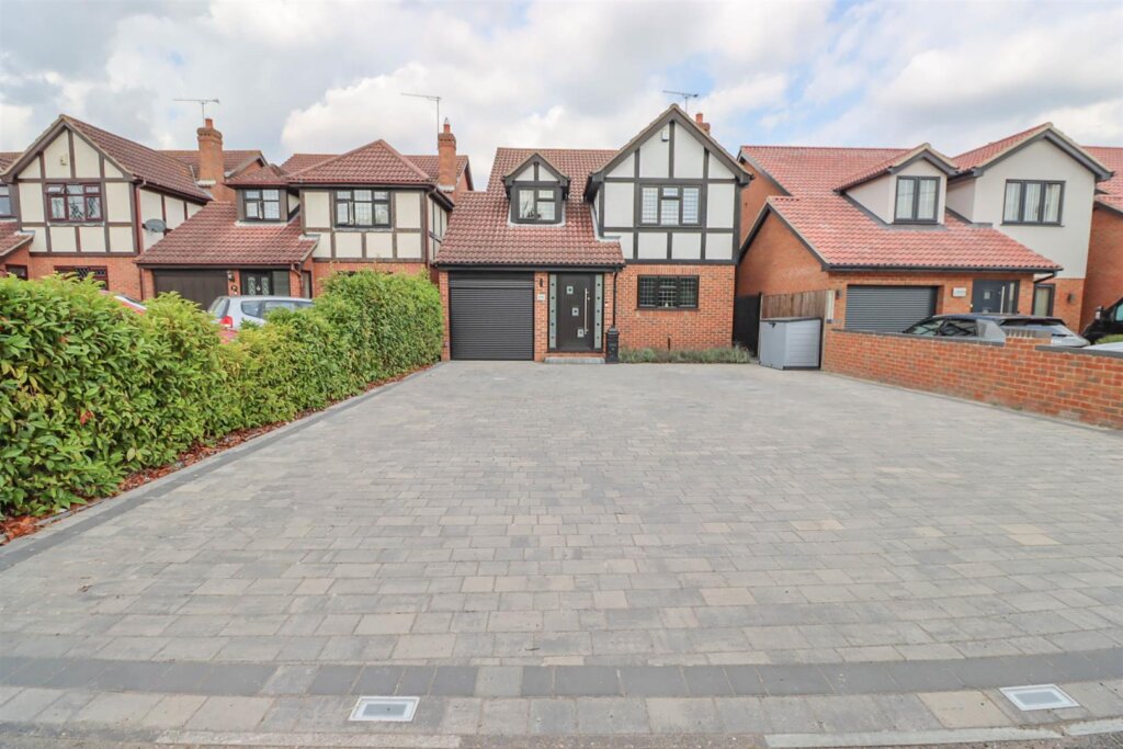 London Road, Wickford