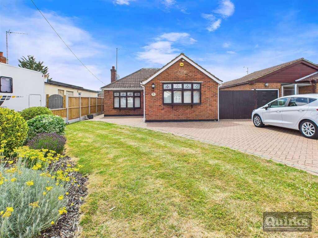Carlton Road, Runwell, Wickford