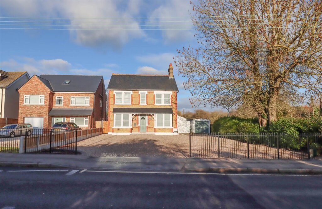 London Road, Wickford