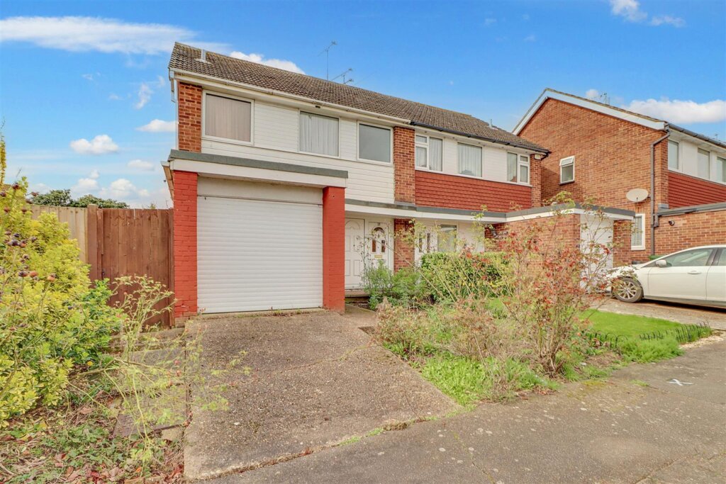 Trinder Way, Wickford
