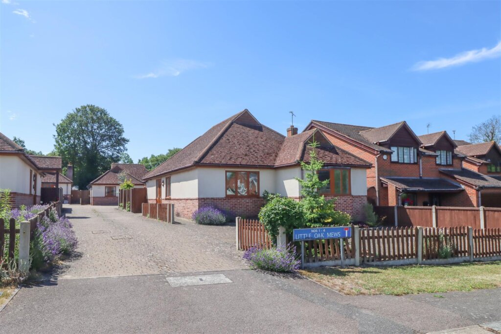 Little Oak Mews, Wickford