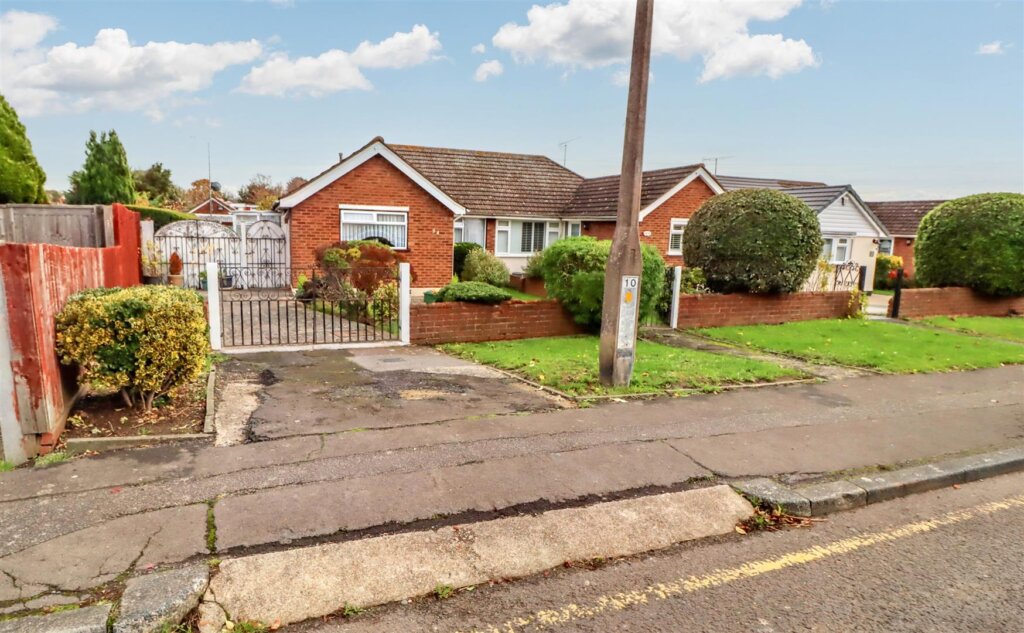 Harold Gardens, Wickford