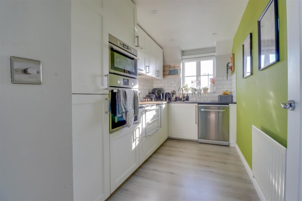 Pepys Court, Wickford