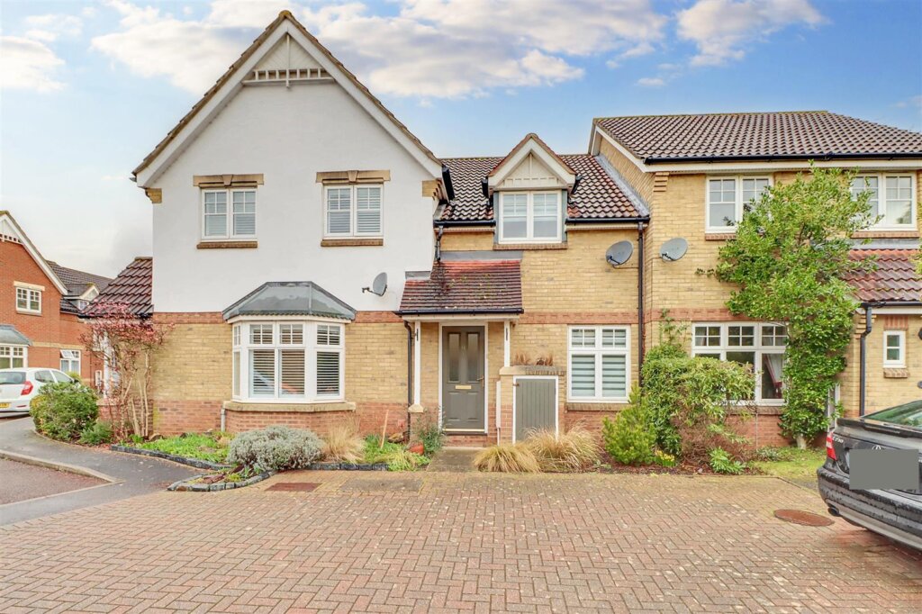 Hawkins Close, Wickford