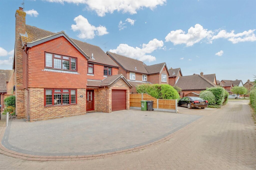 Blake Hall Drive, Wickford