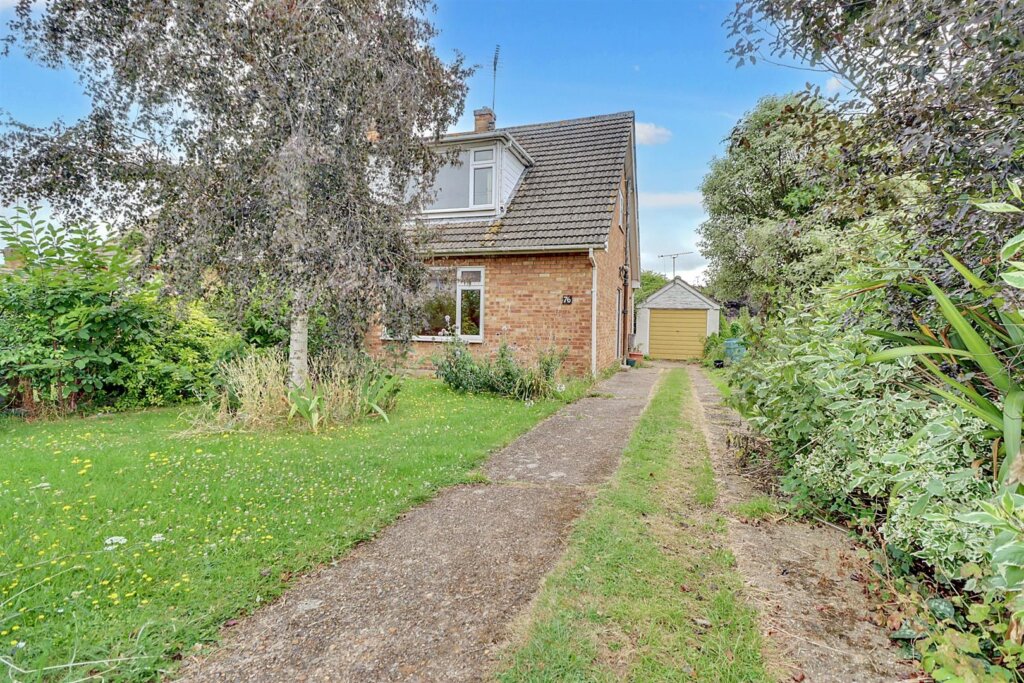 Highcliffe Road, Wickford