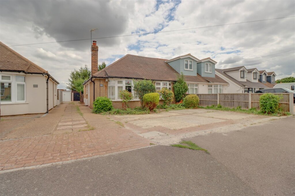 Lilac Avenue, Wickford